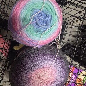 Multicolor Yarn Bundle